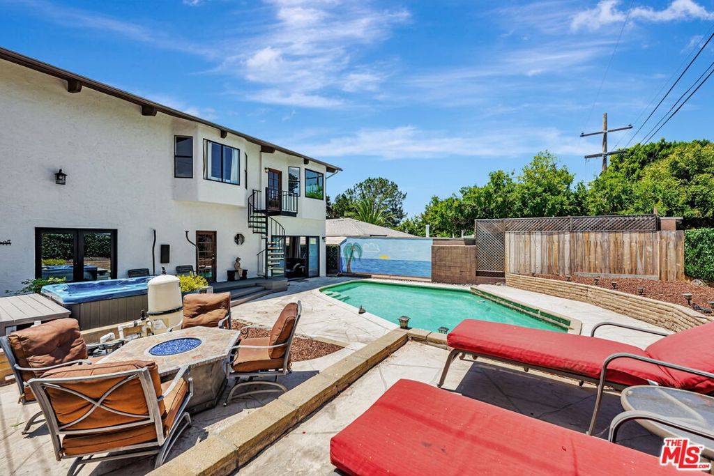 1148 Turquoise ST, San Diego, CA 92109