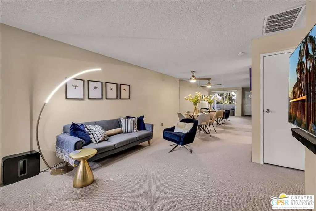 Palm Springs, CA 92262,2860 N Los Felices RD #204