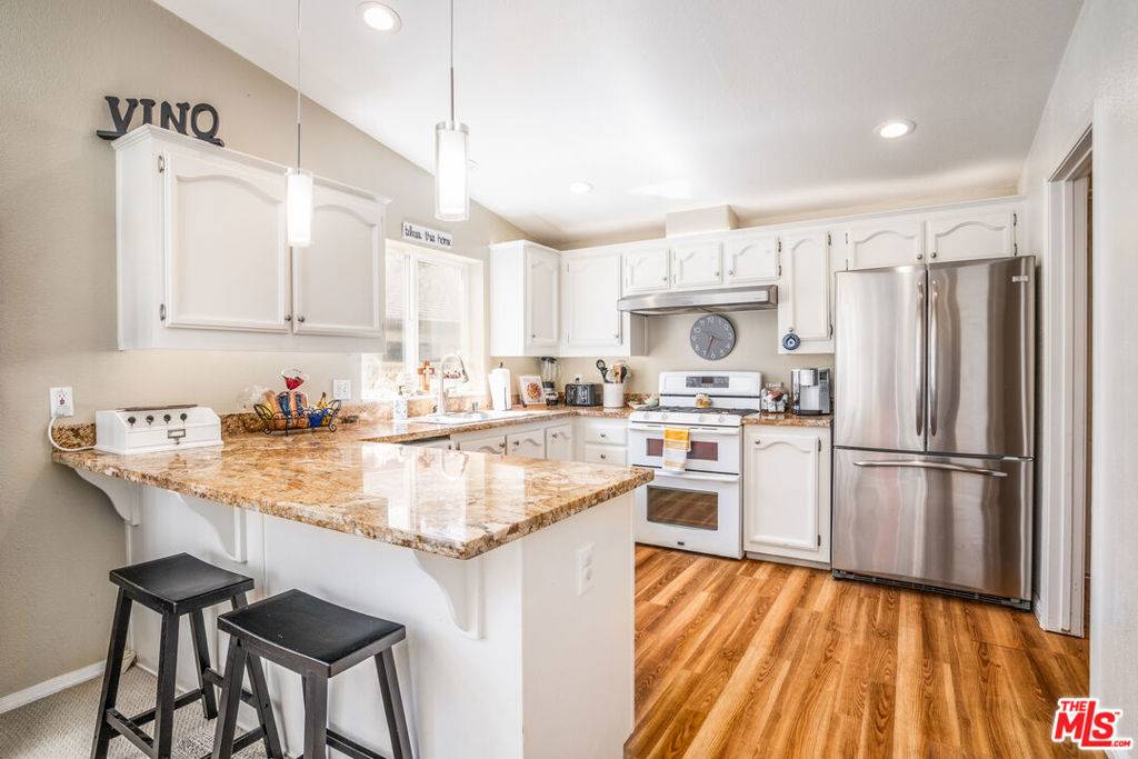 CA 94018,715 Sonora AVE