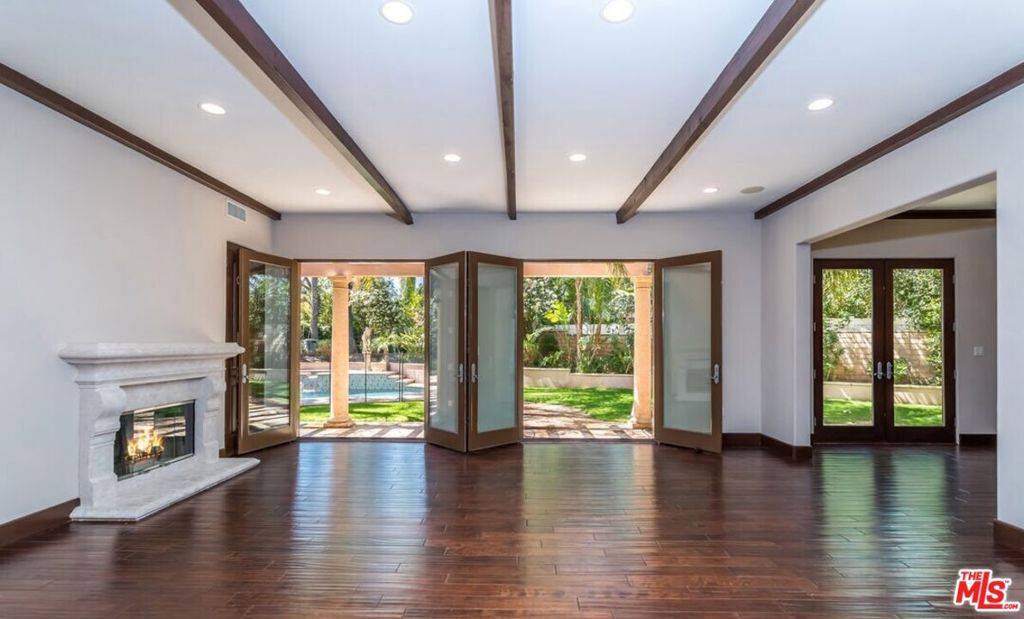 Encino, CA 91316,5427 Genesta AVE