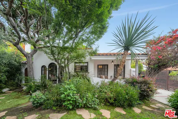 Los Angeles, CA 90046,740 N Laurel AVE