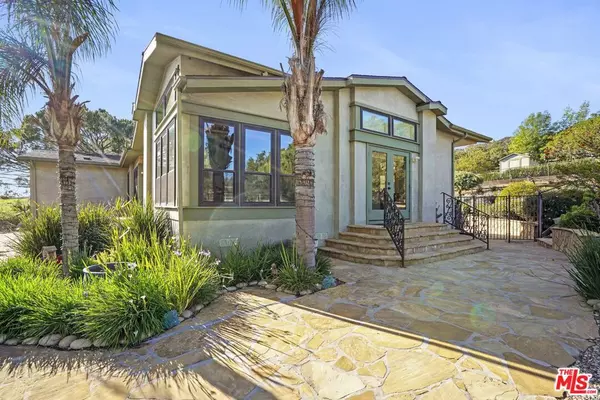 Malibu, CA 90265,33439 Mulholland HWY