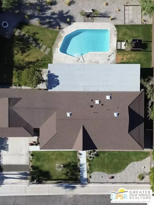 Palm Springs, CA 92262,372 E Molino RD