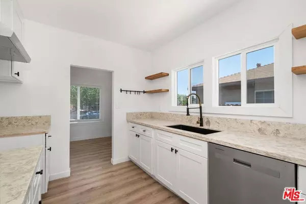 672 E 119th ST, Los Angeles, CA 90059