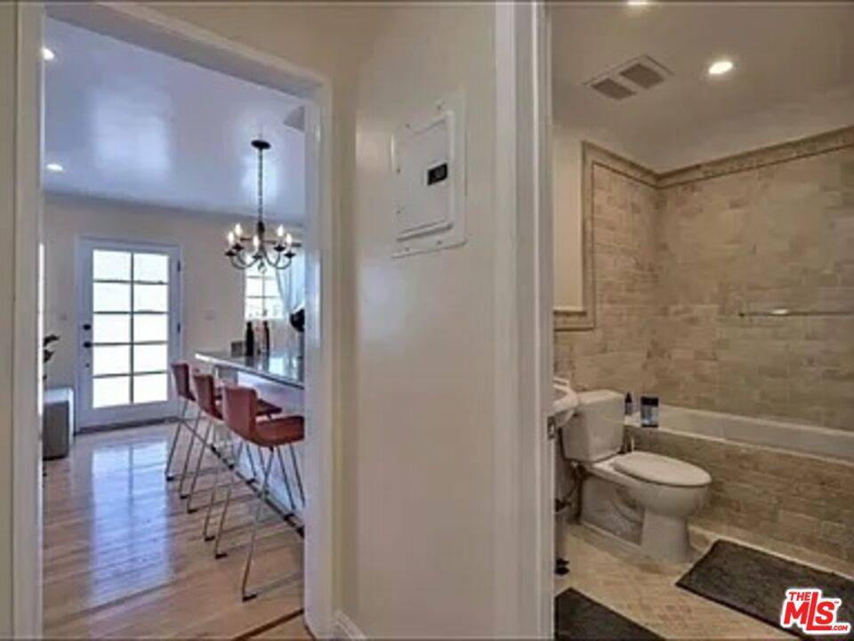 Santa Monica, CA 90403,1028 12th Street #9