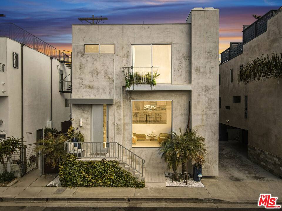 657 Mildred AVE, Venice, CA 90291