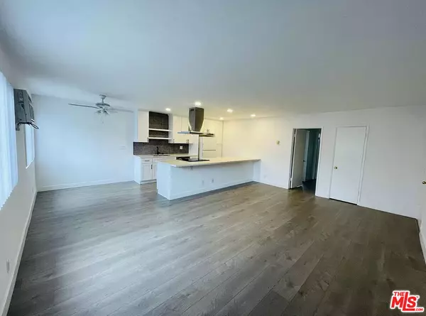 1009 N Edinburgh AVE #7, West Hollywood, CA 90046