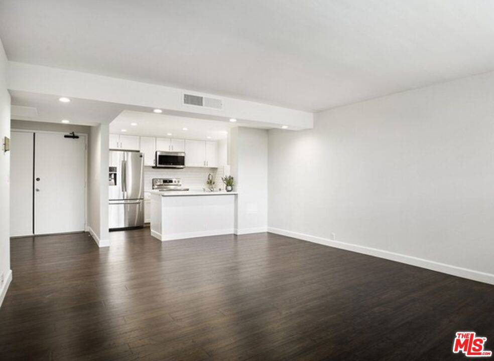 Los Angeles, CA 90024,10535 Wilshire BLVD #501