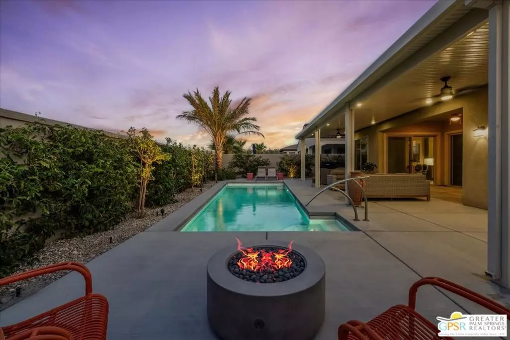 Rancho Mirage, CA 92270,70 Zinfandel
