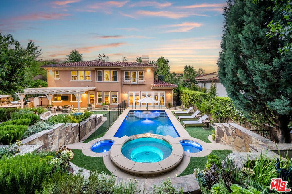 26722 Provence DR, Calabasas, CA 91302
