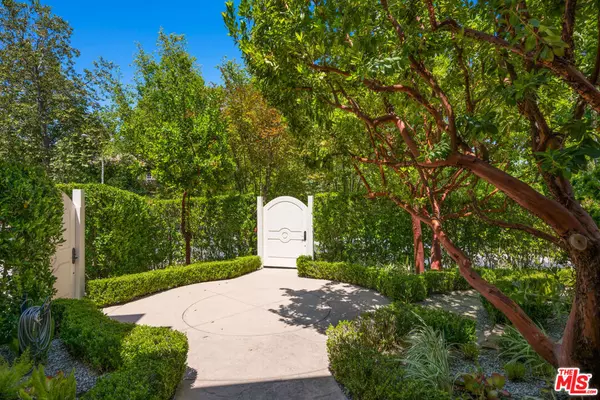 Calabasas, CA 91302,26722 Provence DR