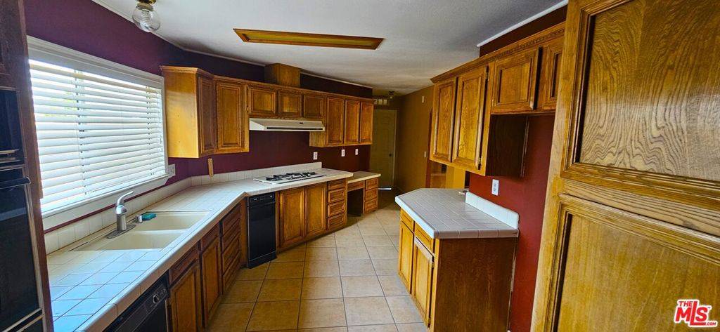 Lancaster, CA 93536,47347 92nd ST