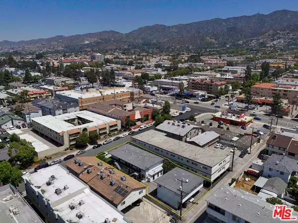 Burbank, CA 91502,324 E Santa Anita AVE