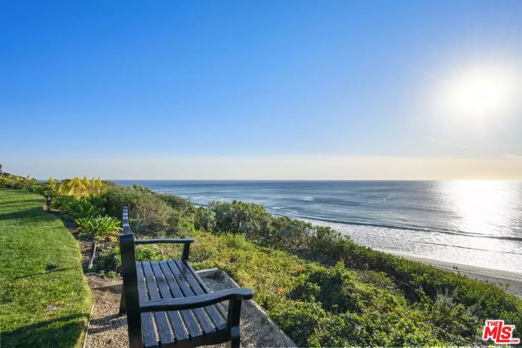 Malibu, CA 90265,6774 Las Olas WAY