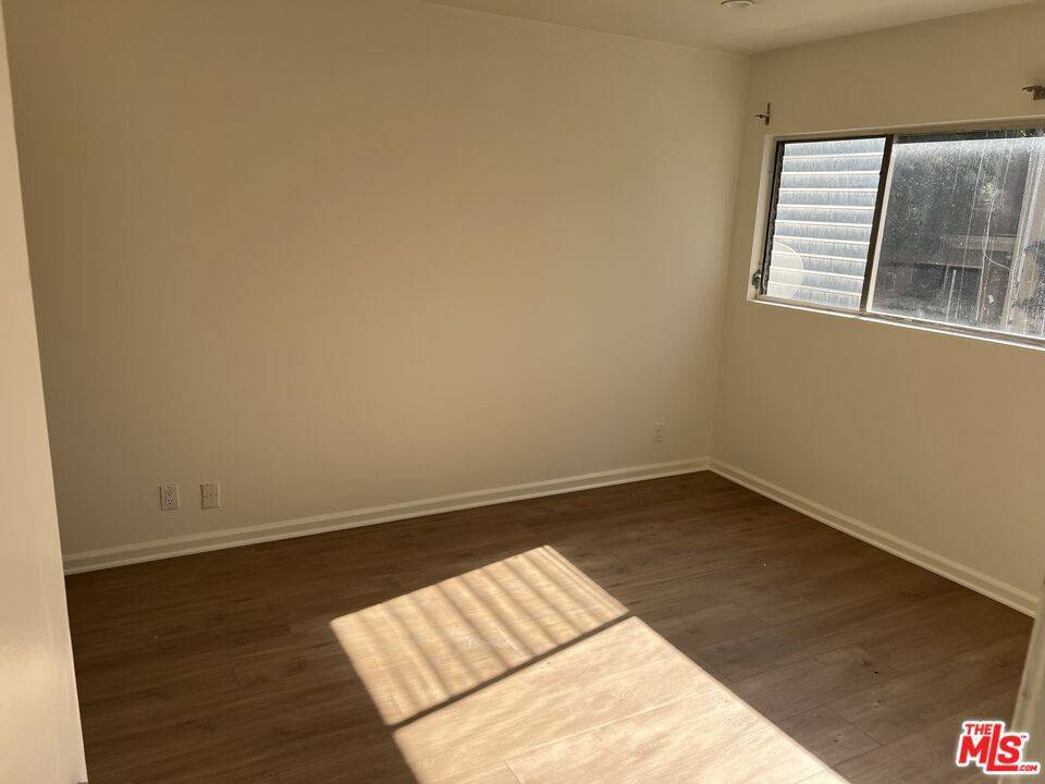 West Hollywood, CA 90046,1253 N Hayworth AVE #106