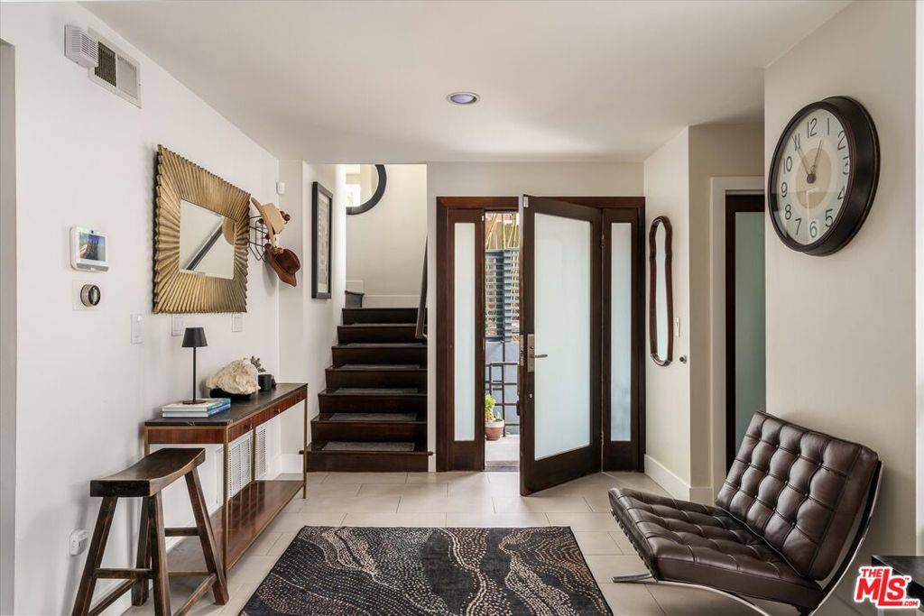 Studio City, CA 91604,11372 Brill DR