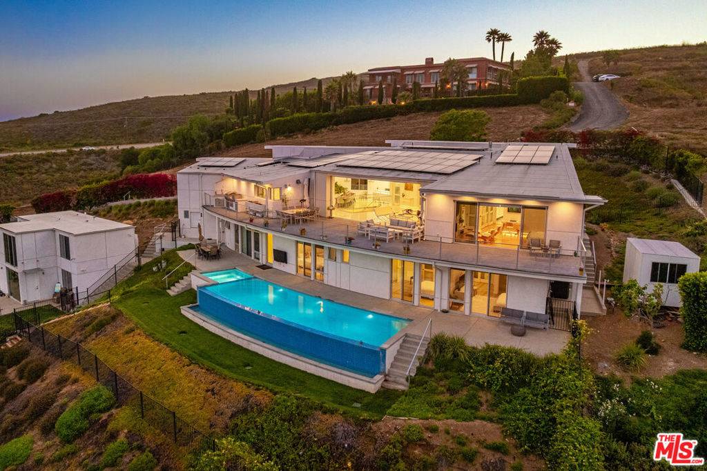 28405 Via Acero ST, Malibu, CA 90265