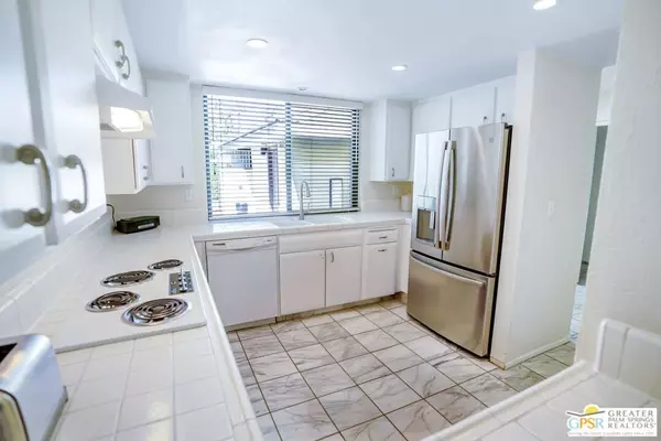 Palm Springs, CA 92264,2365 S Oakcrest DR