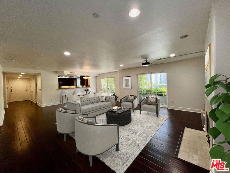7249 Franklin AVE #101, Los Angeles, CA 90046