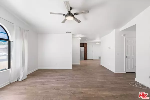 Rosamond, CA 93560,2309 Thistle ST