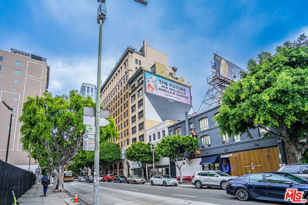 Los Angeles, CA 90014,812 S Spring ST #2