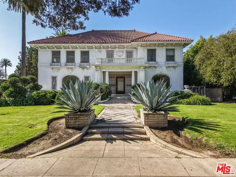 1685 S Victoria AVE, Los Angeles, CA 90019