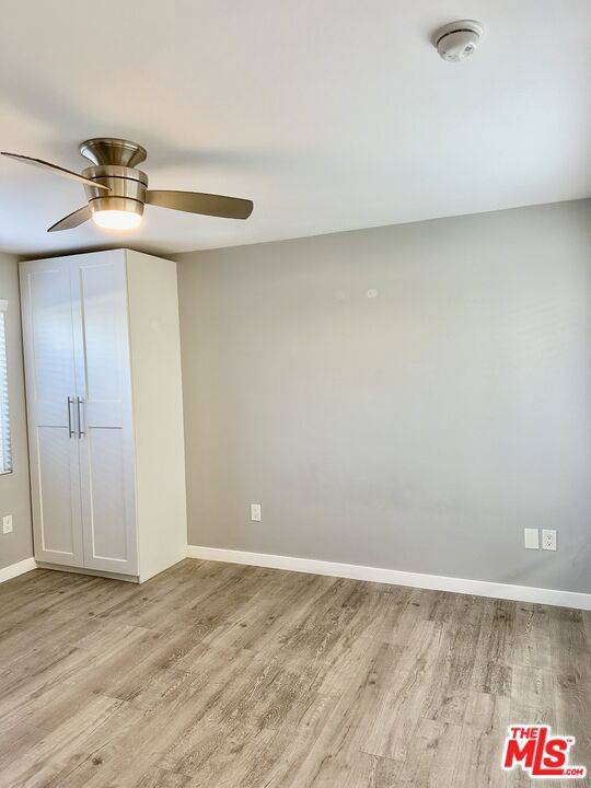 Inglewood, CA 90301,613 S Prairie AVE #7