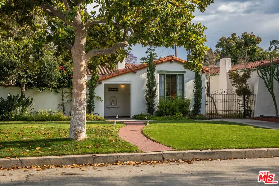 11208 Kling ST, North Hollywood, CA 91602