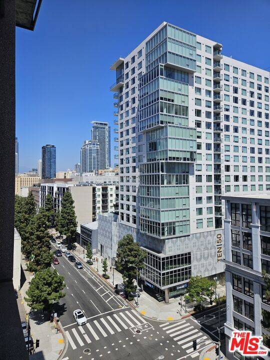 Los Angeles, CA 90015,1111 S Grand AVE #1014
