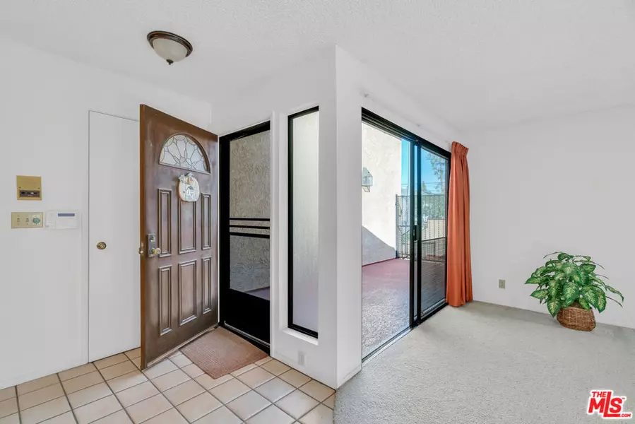 7255 Balboa BLVD #20, Van Nuys, CA 91406
