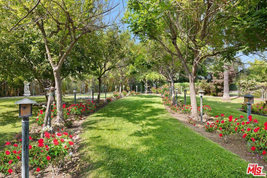 Glendora, CA 91741,820 N Verano DR