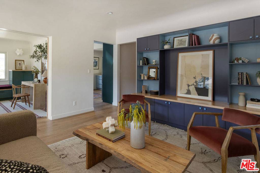 2374 Edgewater TER, Los Angeles, CA 90039