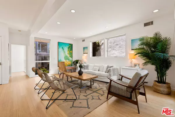 Venice, CA 90291,1410 Pacific AVE