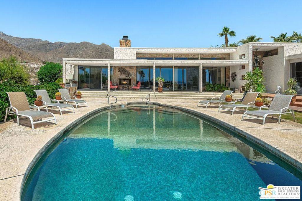 Palm Springs, CA 92262,1080 W Cielo DR