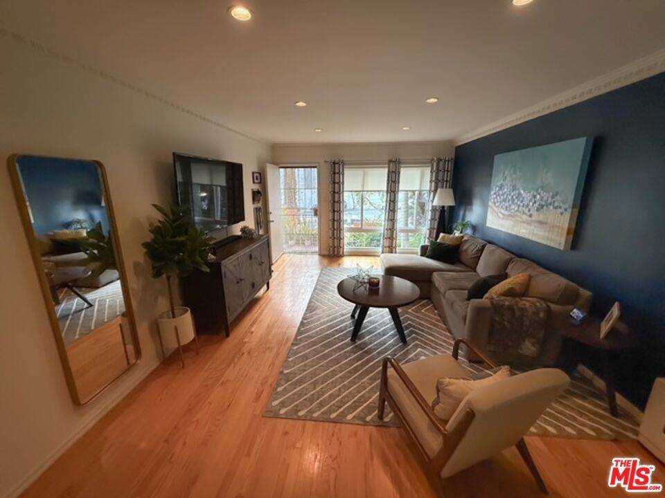 West Hollywood, CA 90046,1204 N Crescent Heights BLVD #3