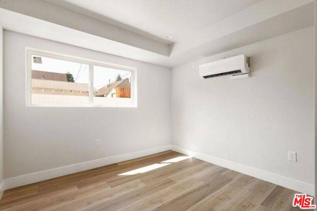 Los Angeles, CA 90037,714 W 41st PL