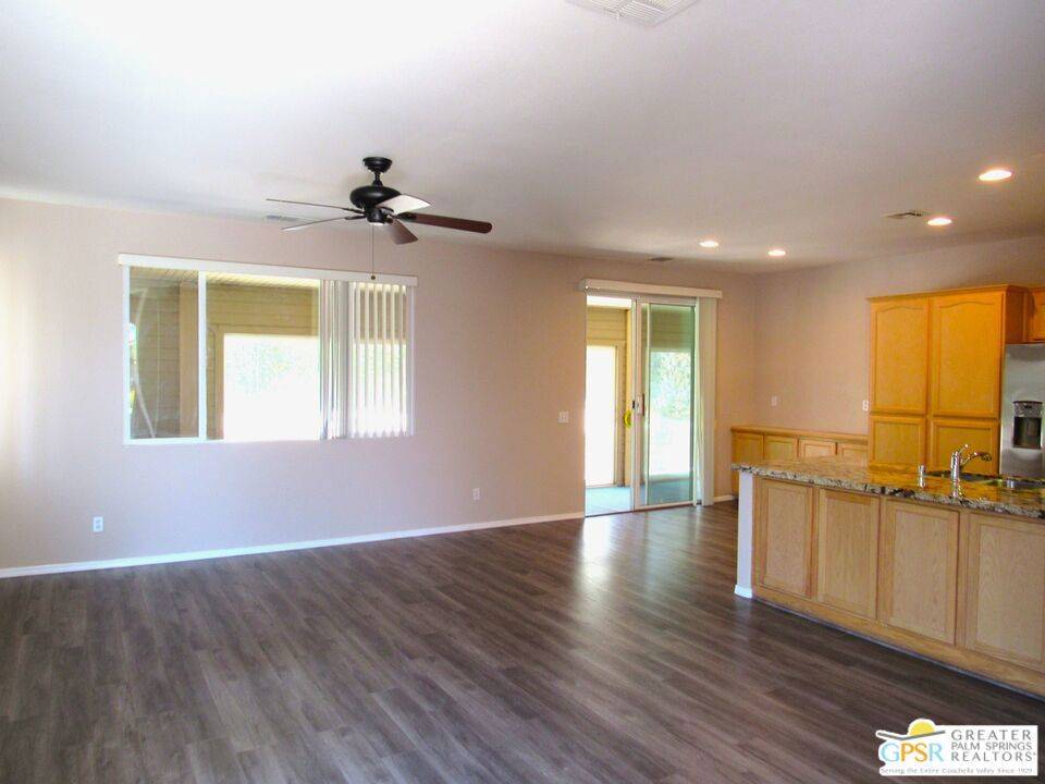 Desert Hot Springs, CA 92240,65565 Acoma AVE #90