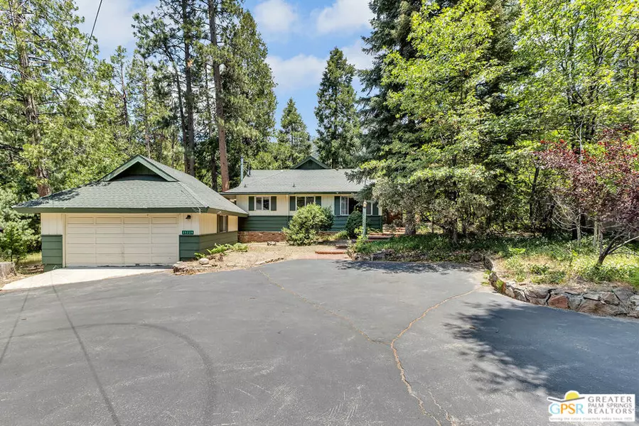 25229 Fern Valley RD, Idyllwild, CA 92549