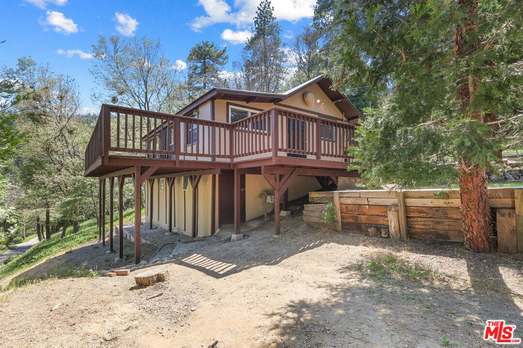 22321 Forest DR, Cedarpines Park, CA 92322