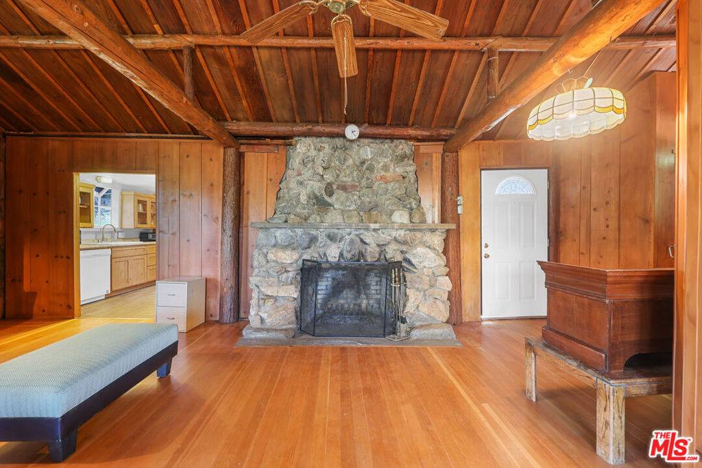 Cedarpines Park, CA 92322,22321 Forest DR