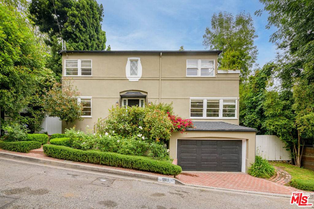 Los Angeles, CA 90068,5919 Tuxedo TER