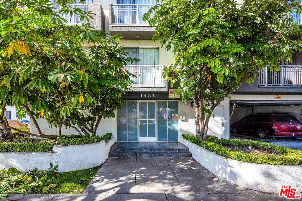 Los Angeles, CA 90035,1481 S Shenandoah ST #101