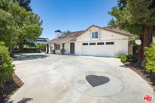 29018 Saddlebrook DR, Agoura Hills, CA 91301