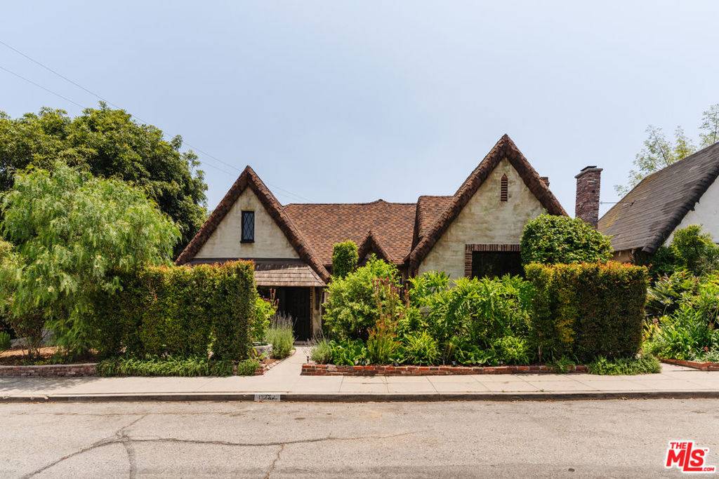 Glendale, CA 91205,1222 Reynolds DR