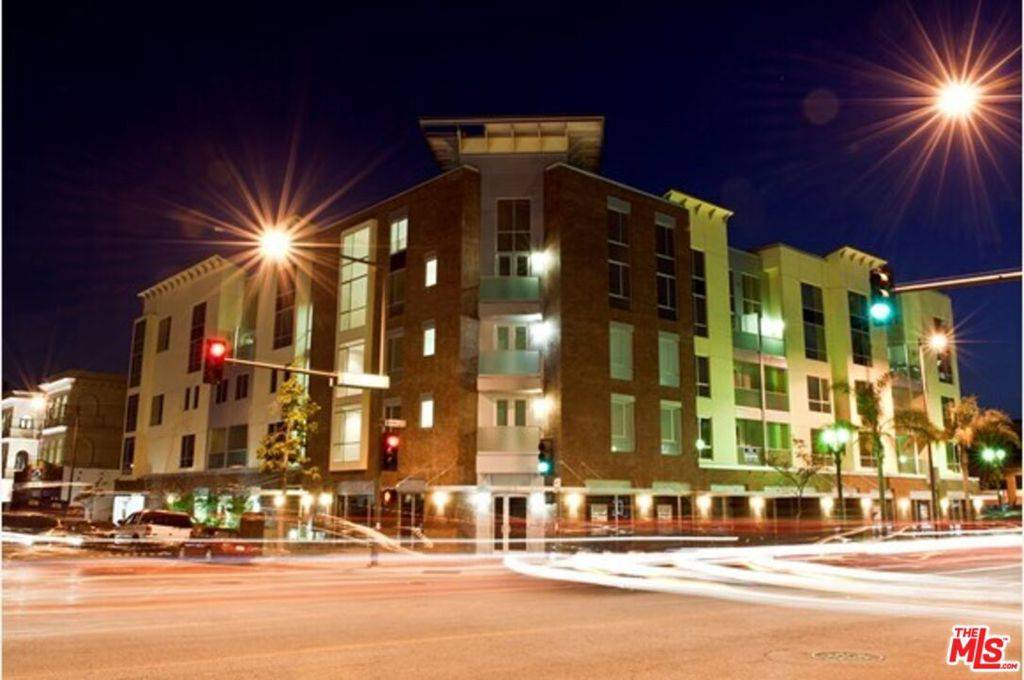 Glendale, CA 91205,220 E Broadway #411