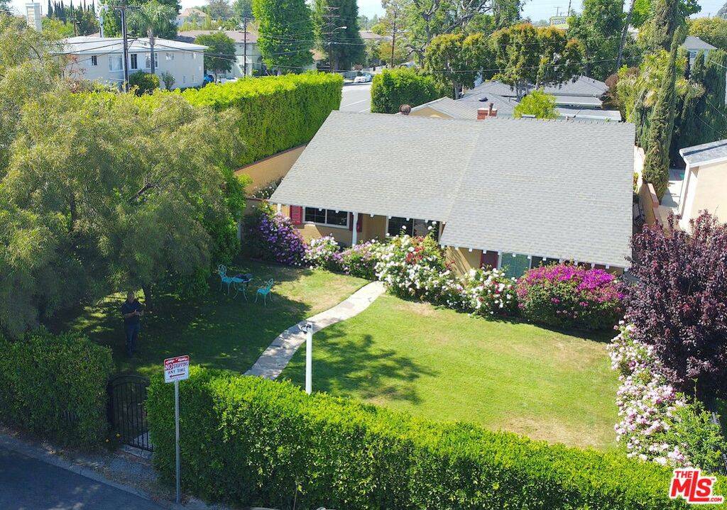 Valley Village, CA 91607,12455 Cumpston ST