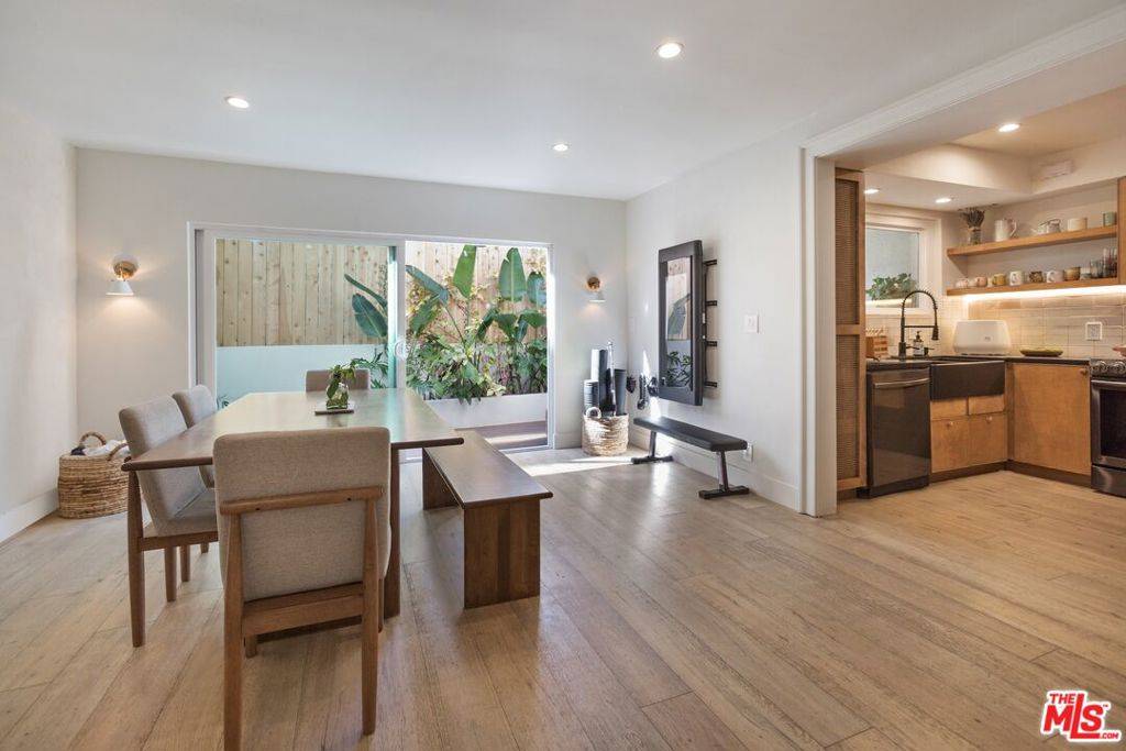 West Hollywood, CA 90069,9015 Cynthia ST #3