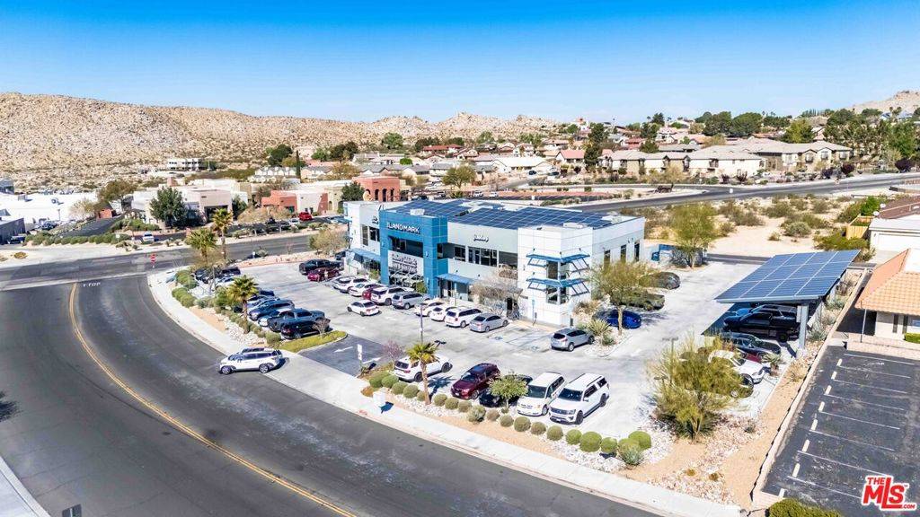 Apple Valley, CA 92307,16008 Kamana RD