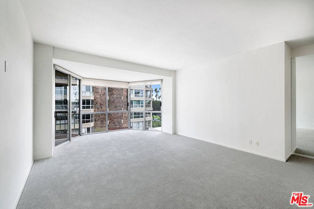 Santa Monica, CA 90402,515 OCEAN AVE #506N