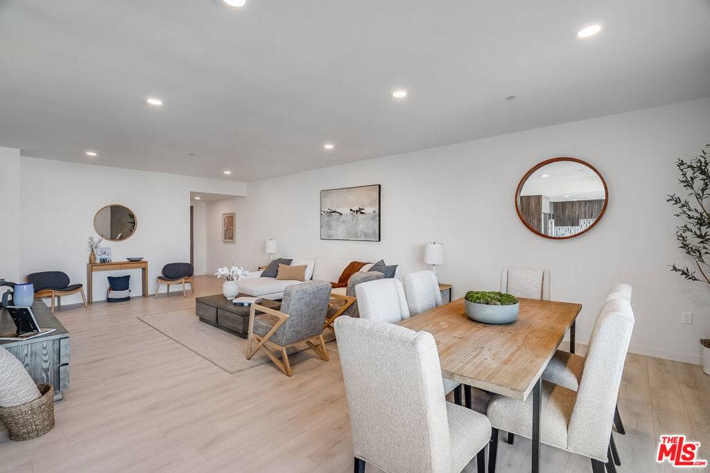Los Angeles, CA 90035,1021 S Shenandoah ST #204